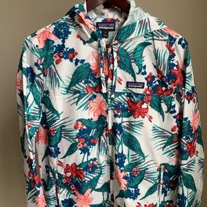 *BRAND NEW* Patagonia Rain Jacket